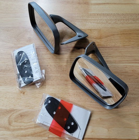 Datsun Exterior Fender Mirror Set