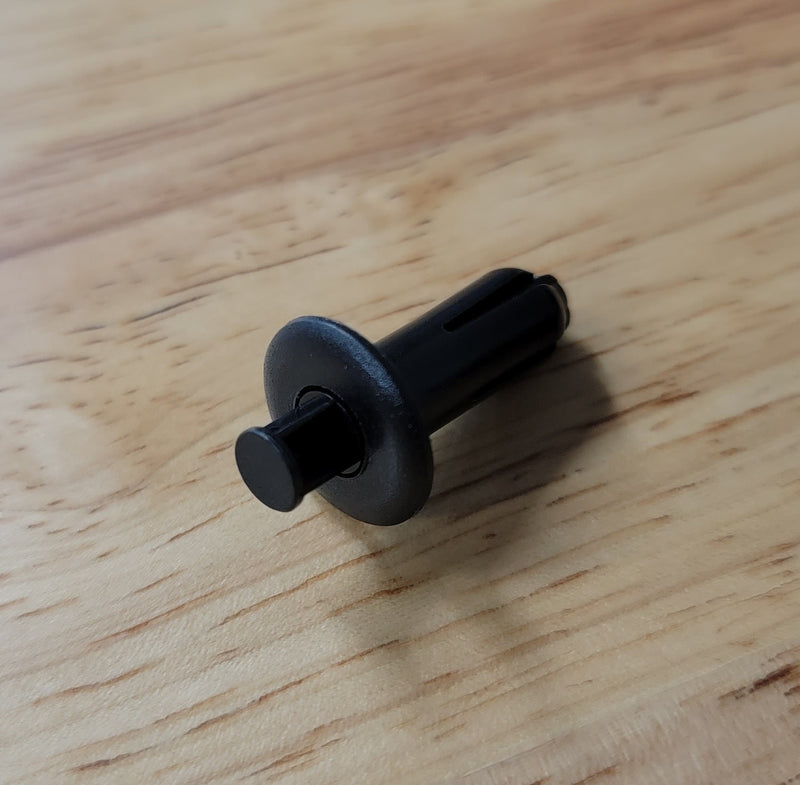 Load image into Gallery viewer, Nissan R34 Skyline Trunk Interior Finisher Clip - NizmoPartsPlug

