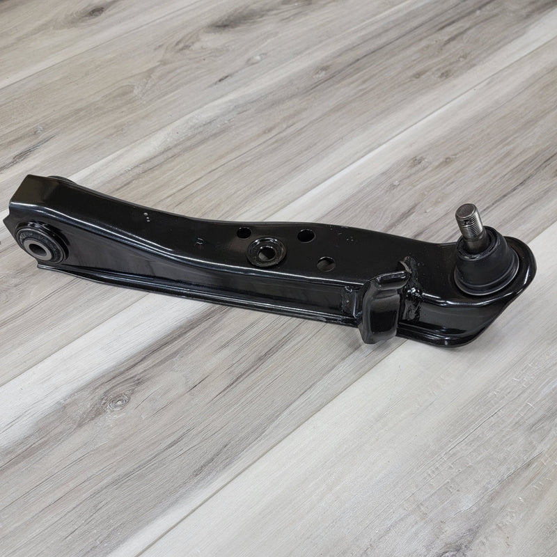 Load image into Gallery viewer, Nissan S15 Silvia Front RH Lower Control Arm - NizmoPartsPlug
