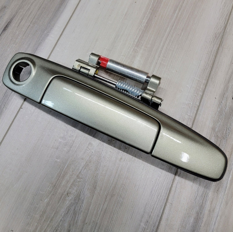 Load image into Gallery viewer, Nissan R34 Skyline Coupe Front Door Handle Set (JW0) - NizmoPartsPlug
