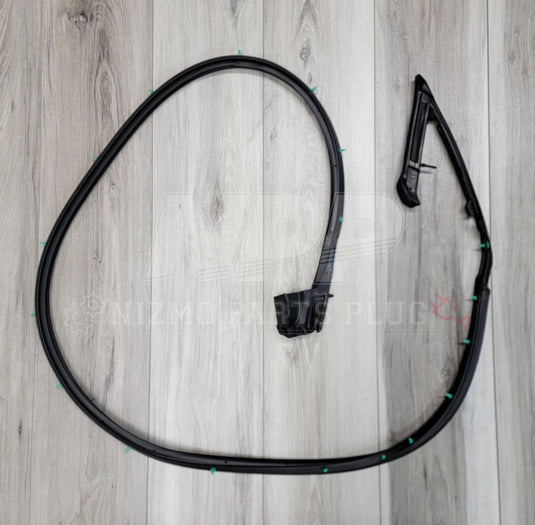 S13 180SX/240SX Lower Weatherstripping Molding Set