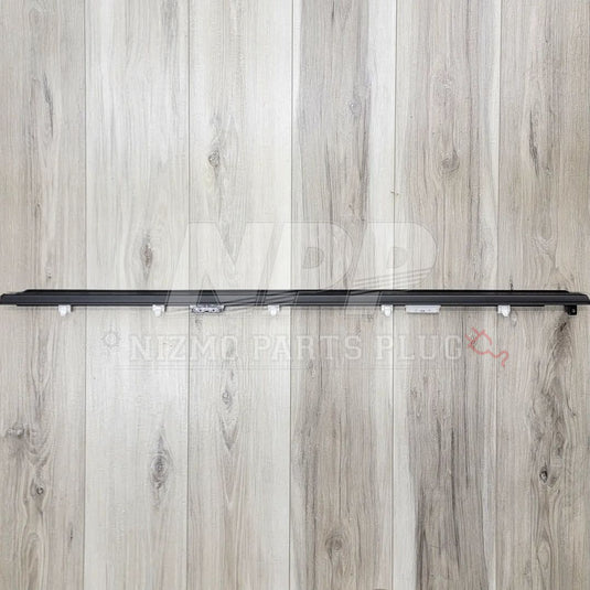 Nissan S15 Silvia LH Outer Door Belt Molding Assembly - NizmoPartsPlug