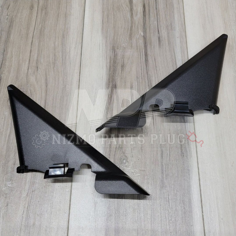 Load image into Gallery viewer, Nissan R34 Skyline GT/GTR Interior Mirror Finisher Cover Set - NizmoPartsPlug
