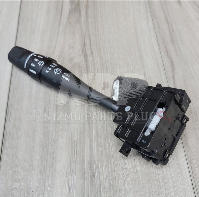 Load image into Gallery viewer, Nissan R34 Skyline GT/GTT/GTR Wiper Stalk Assembly - NizmoPartsPlug
