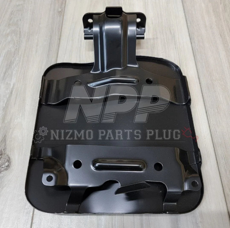 Load image into Gallery viewer, Nissan R34 Skyline GTR Fuel/Gas Door Lid Assembly - NizmoPartsPlug
