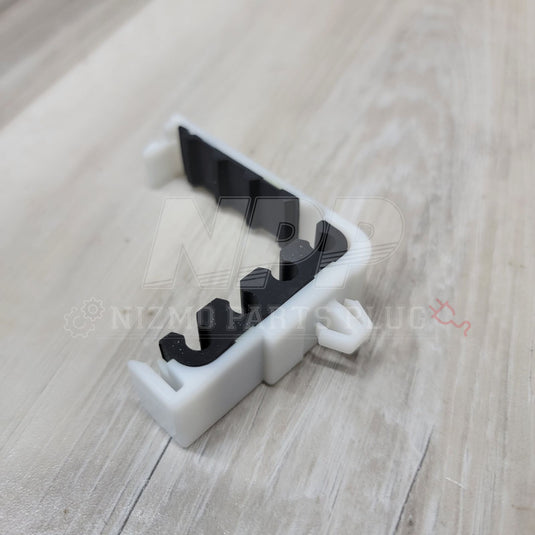 Nissan R33/34 Skyline & GTR 4 Brake Line Holder Clamp - NizmoPartsPlug