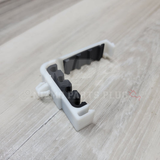 Nissan R33/34 Skyline & GTR 4 Brake Line Holder Clamp - NizmoPartsPlug