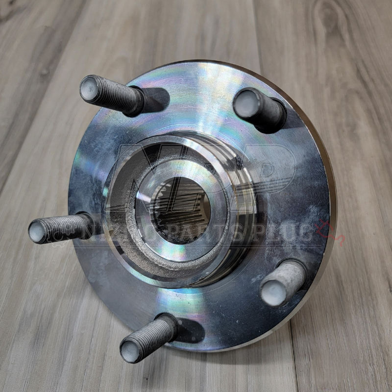 Cargue la imagen en el visor de la galería, Nissan R32 Skyline GTR/GTS4 Front Wheel Hub Assembly - NizmoPartsPlug
