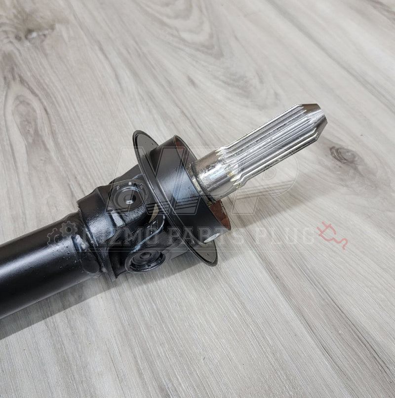 Load image into Gallery viewer, Nissan R34 Skyline GTR Front Driveshaft Propeller Assembly - NizmoPartsPlug
