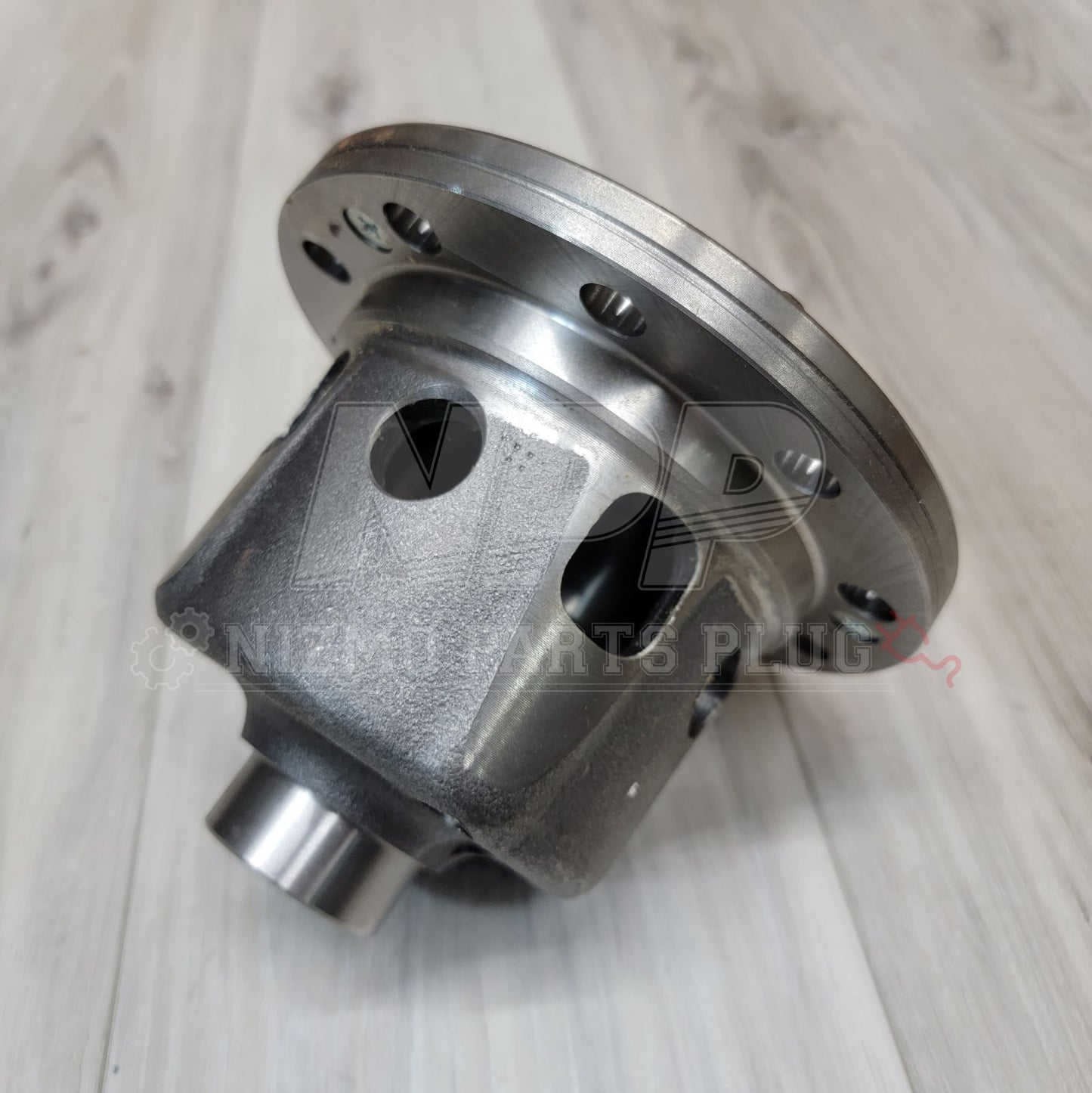 Nissan WGNC34 Stagea 260RS Rear Differential Carrier Case