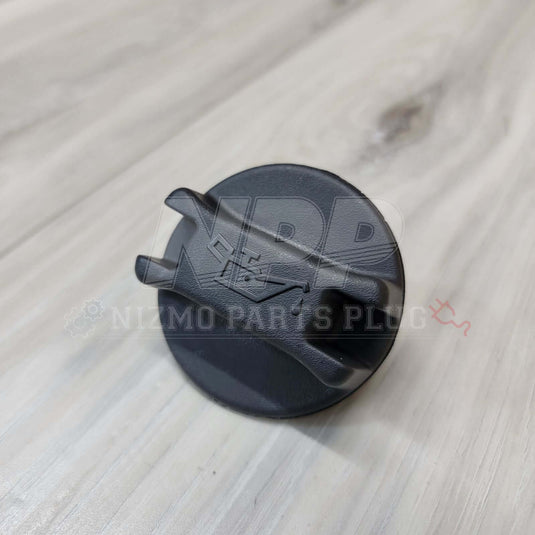 2010+ Nissan Oil Filler Cap - NizmoPartsPlug