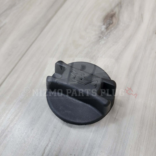 2010+ Nissan Oil Filler Cap - NizmoPartsPlug