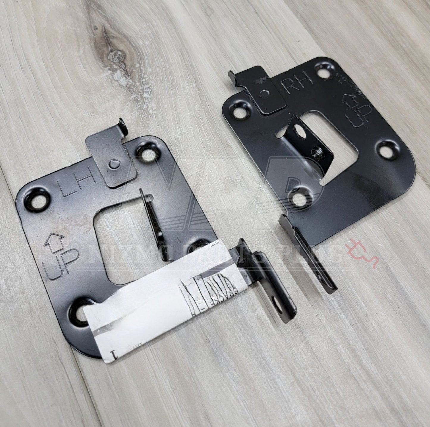 Nissan S15 Silvia Radio Mounting RH&LH Bracket Set