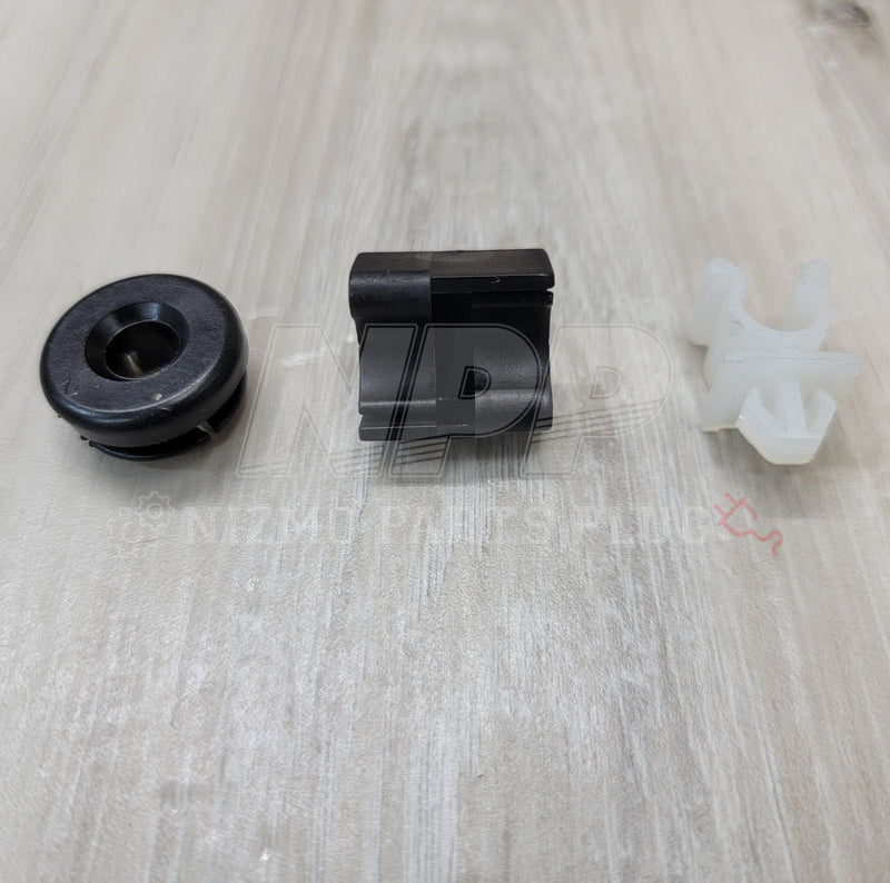 Cargue la imagen en el visor de la galería, Nissan S13 240SX R30/31/32 Skyline Hood Prop Refresh Kit - NizmoPartsPlug
