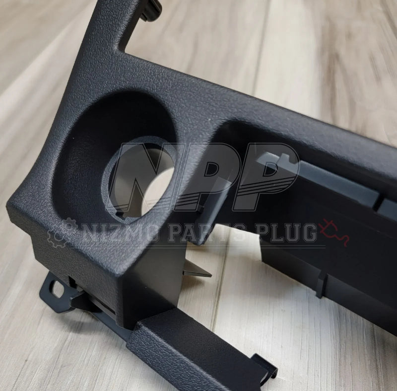 Cargue la imagen en el visor de la galería, Nissan S14 240SX Radio Console Finisher Assembly - NizmoPartsPlug
