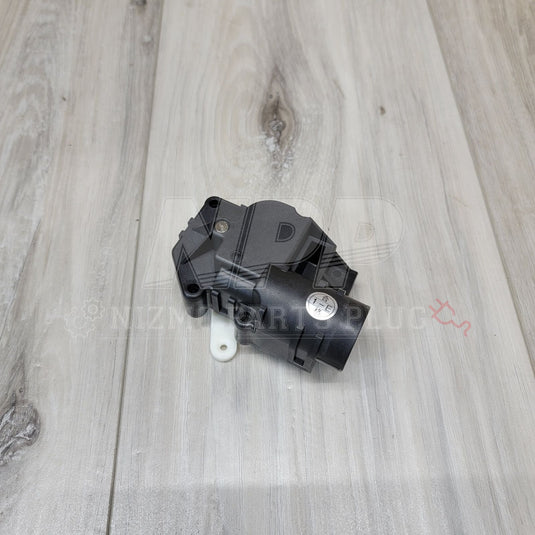 Nissan S13 180SX/R32 Skyline A/C Mode Door Actuator - NizmoPartsPlug