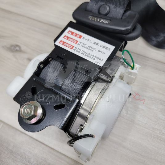 Nissan R34 Skyline GTR Front Seat Belt Retractor Pre-Tensioner Set - NizmoPartsPlug