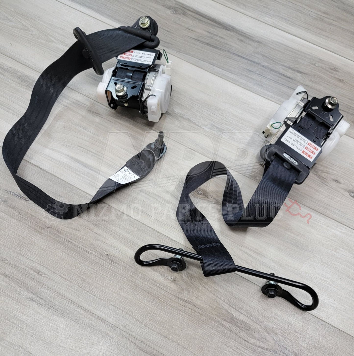 Nissan R34 Skyline GTR Front Seat Belt Set (Early Model)