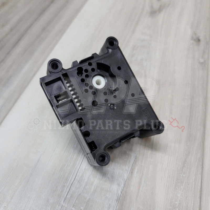 Load image into Gallery viewer, Nissan WC34 Stagea A/C Mode Door Actuator Assembly - NizmoPartsPlug
