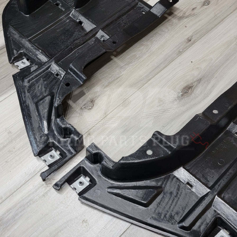 R34 Skyline GTR V-Spec Lower Brake Cooling Duct Set