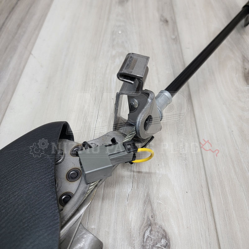 Load image into Gallery viewer, Nissan S14/15 Silvia Emergency Brake Handle Assembly - NizmoPartsPlug
