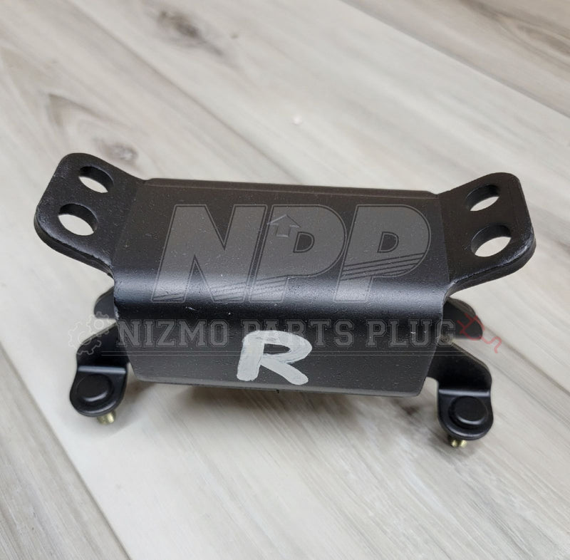 Load image into Gallery viewer, R32 Skyline GTR Nismo Transmission Mount - NizmoPartsPlug

