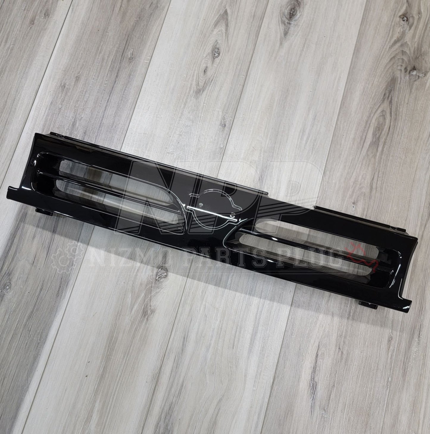 Nissan P10 Primera/Pulsar Front Grill Assembly