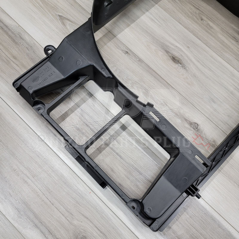 Load image into Gallery viewer, Nissan R34 Skyline GTR Upper Fan Shroud Assembly, Late Model - NizmoPartsPlug
