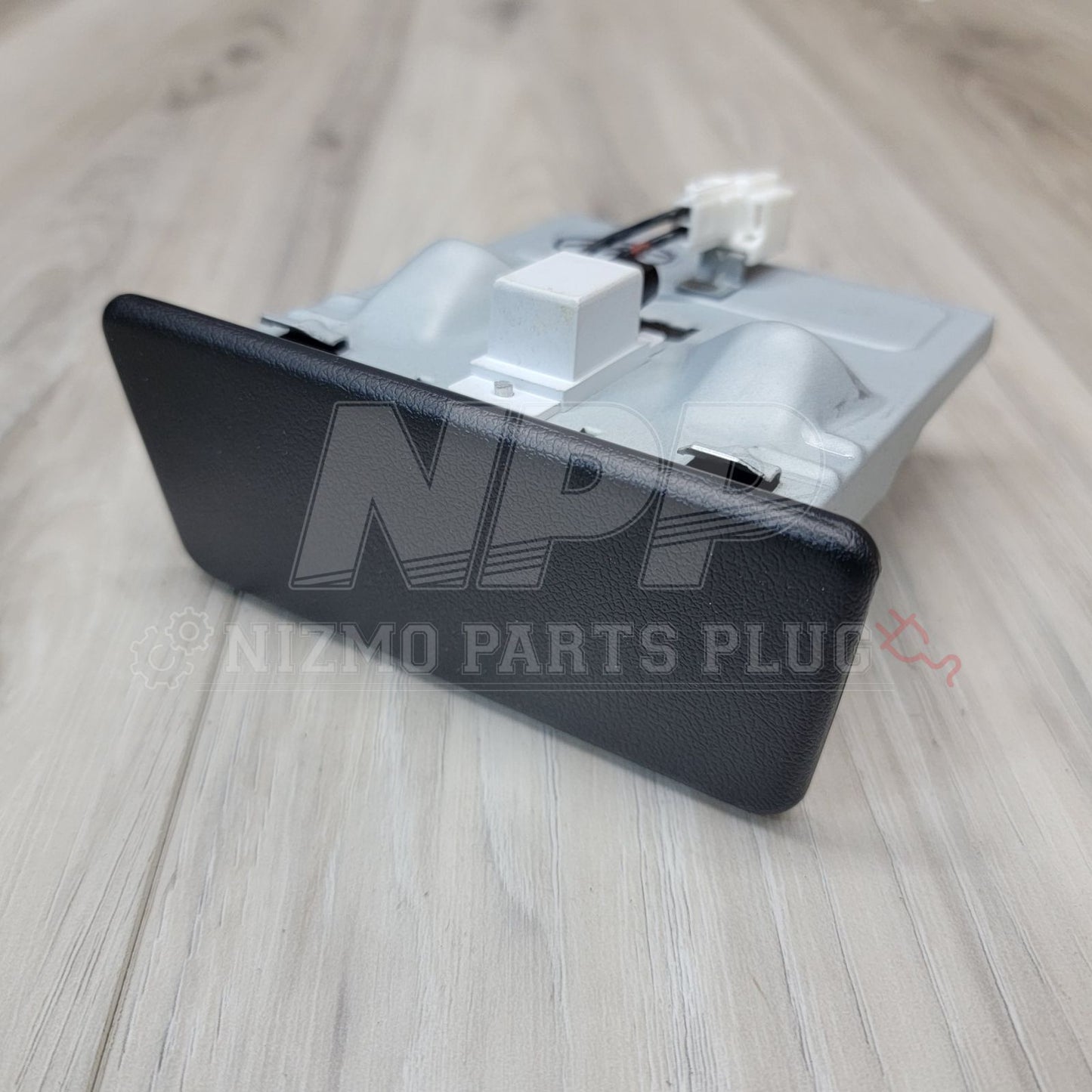 Nissan RNN14 Pulsar GTI-R Interior Ashtray Assembly