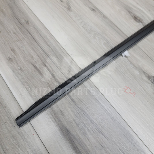Nissan R34 Skyline Sedan Rear RH Outer Door Molding - NizmoPartsPlug