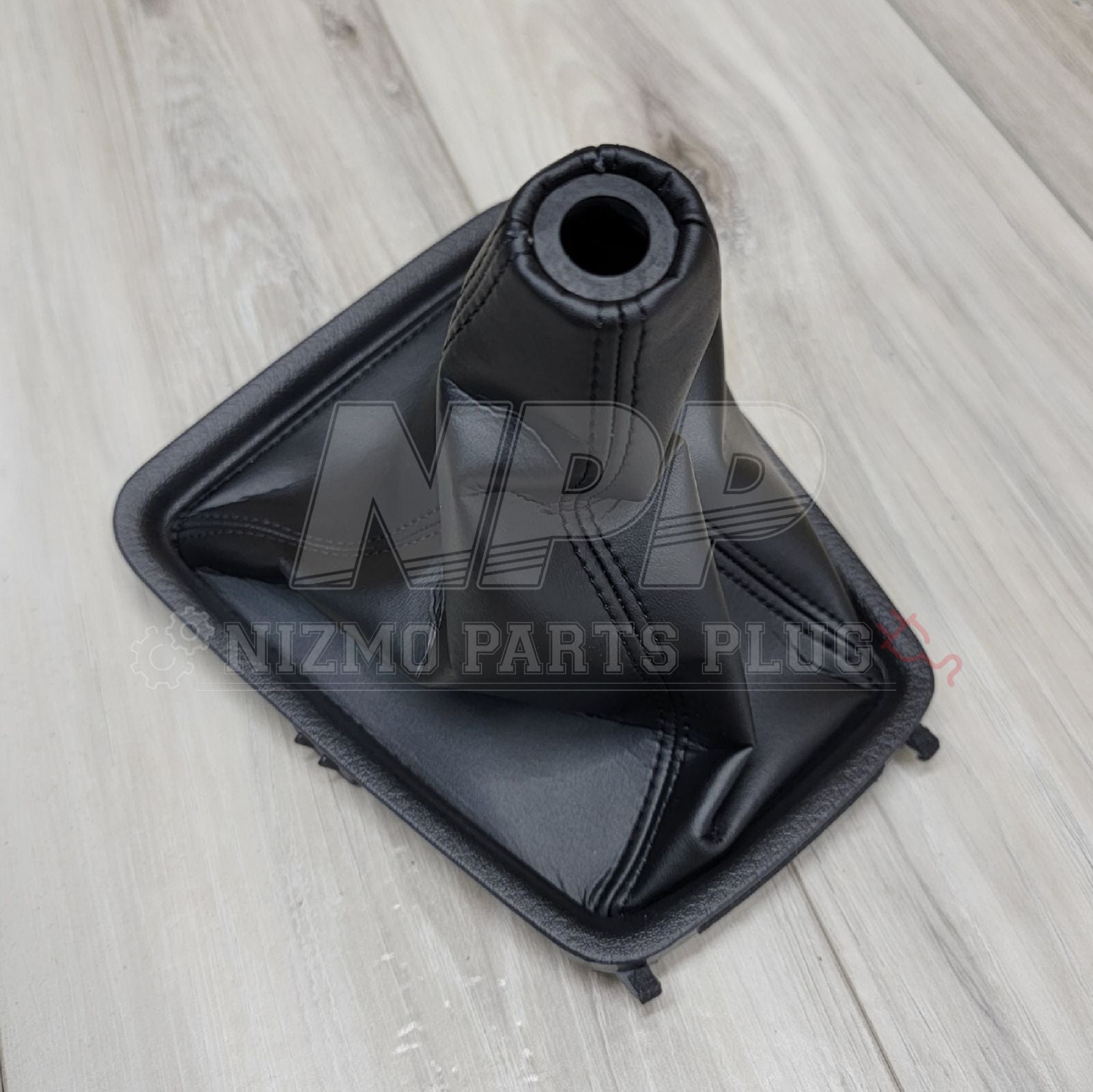 R32 Nissan Skyline Manual Shift Boot Assembly Series 2