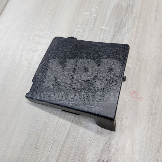 Nissan R34 Skyline/S15 Silvia LH Steering Wheel Access Cover