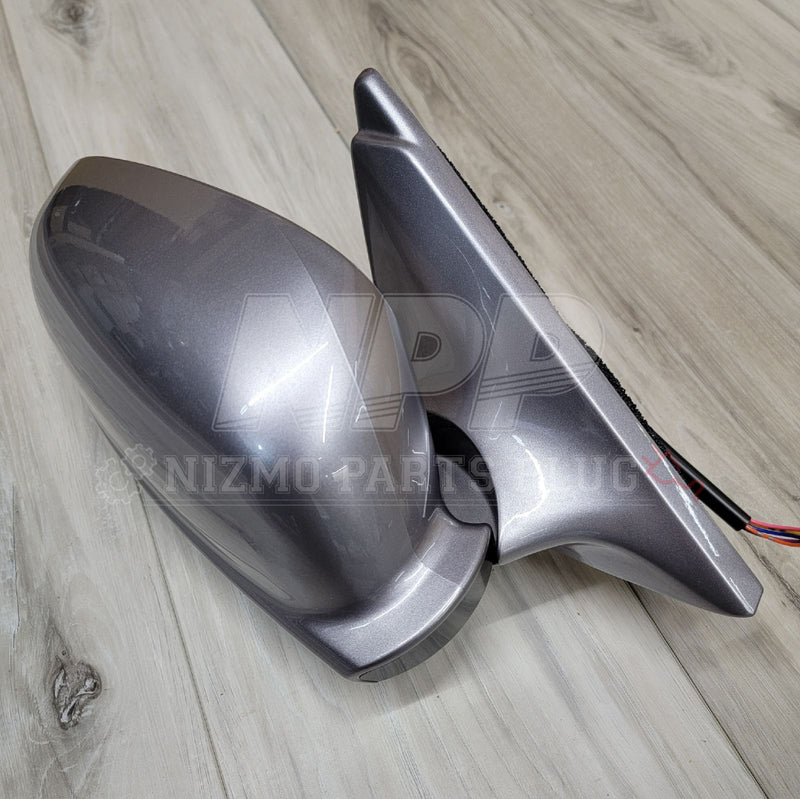 Load image into Gallery viewer, Nissan R34 Skyline GTR Folding Mirror Assembly (RH) (WV2) - NizmoPartsPlug
