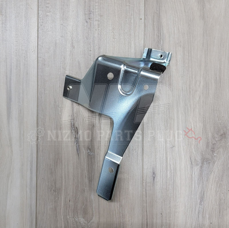 Load image into Gallery viewer, Nissan R33/34 Skyline GTR Washer Tank Mounting Bracket - NizmoPartsPlug
