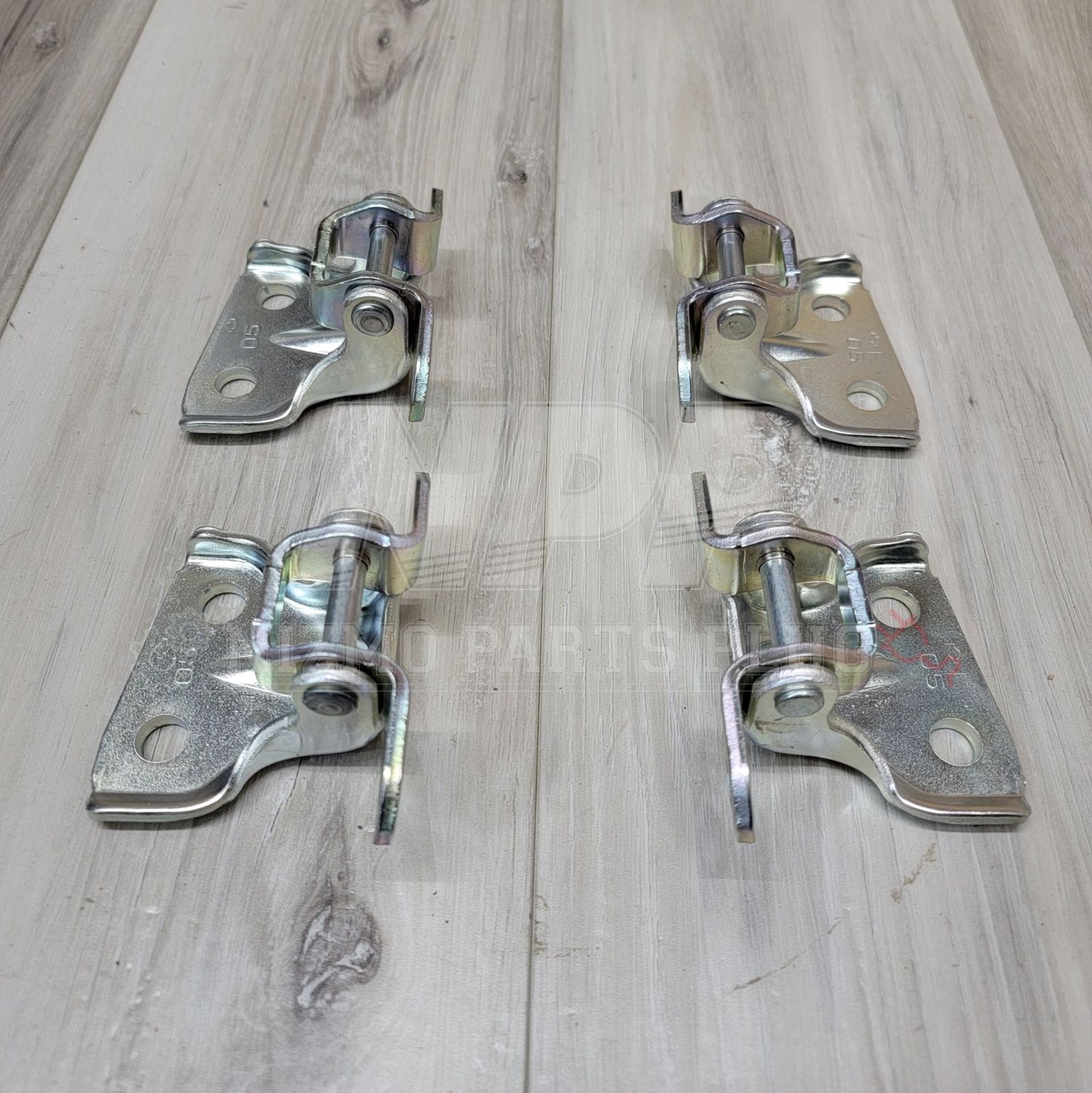 Nissan R32 Skyline Coupe Front Door Hinge Kit