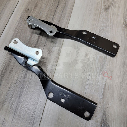 Nissan R34 Skyline GT-R Hood Hinge Bracket Set - NizmoPartsPlug