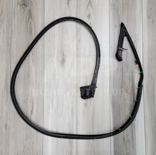 Nissan R32 Skyline Coupe LH Door Weatherstrip - NizmoPartsPlug