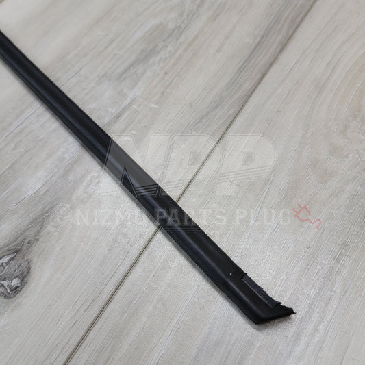 Nissan R32 Skyline GTR Front Bumper Headlight Seal