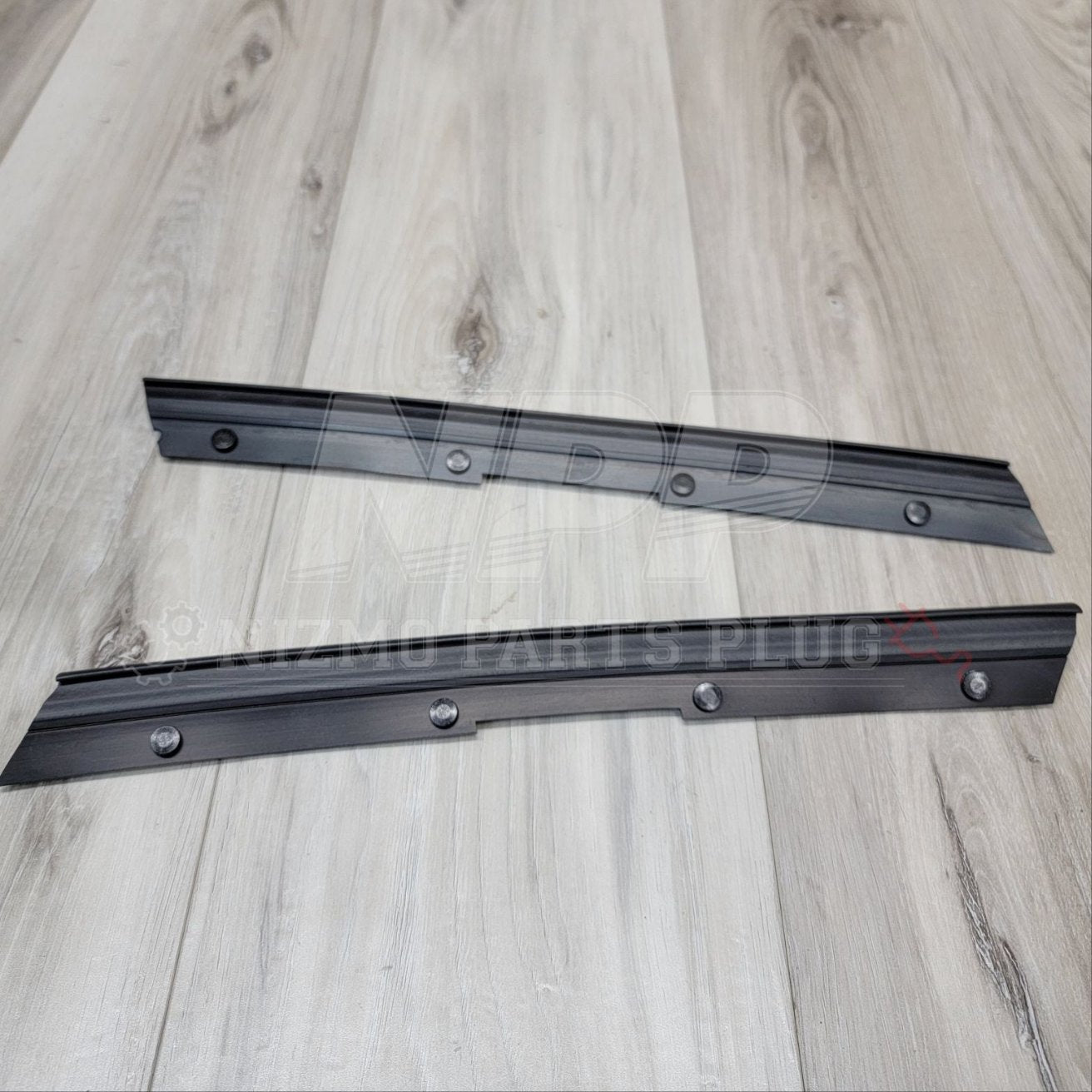 Nissan R32 Skyline Hood Front Protector Seal Kit