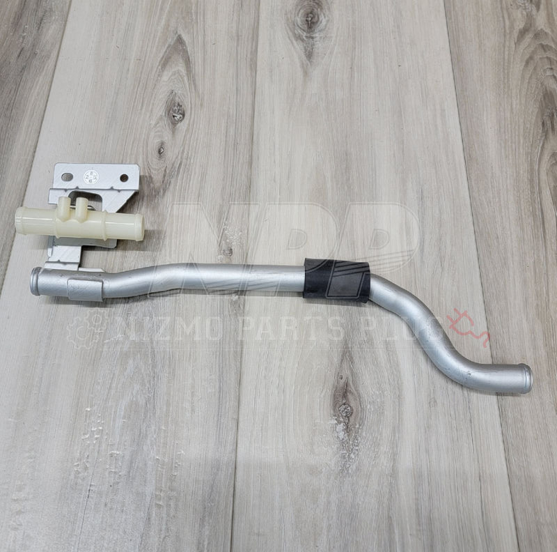 Load image into Gallery viewer, Nissan R33/34 Skyline Firewall Heater Hose Connector Bracket - NizmoPartsPlug
